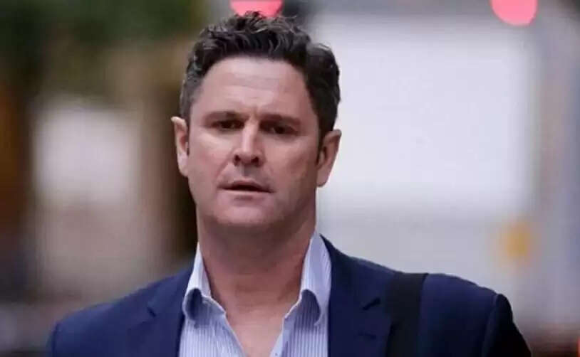 இதய நோயில் இருந்து மீண்ட பிரபல கிரிக்கெட் வீரருக்கு புற்றுநோய் பாதிப்பு !