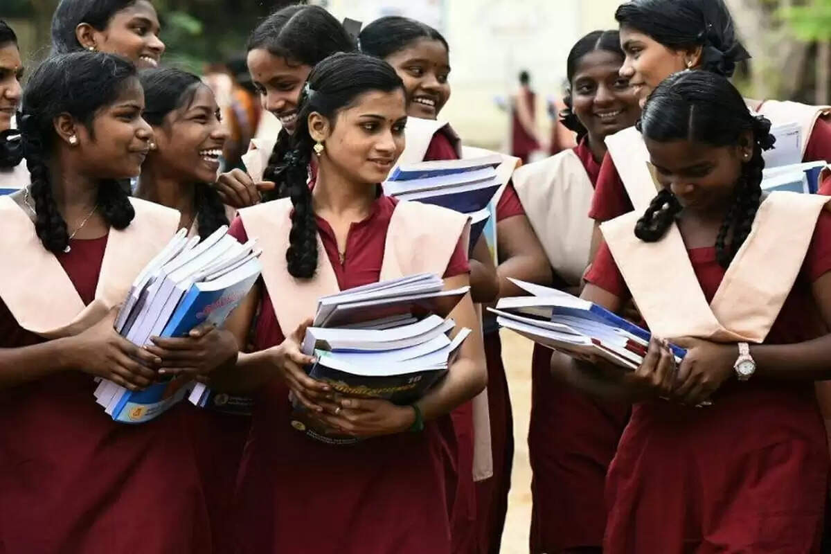 மாணவர்களே, வரும் 26-ம் தேதி புத்தகங்கள் எடுத்துச் செல்ல வேண்டாம்..! மாணவர்களே, வரும் 26-ம் தேதி புத்தகங்கள் எடுத்துச் செல்ல வேண்டாம்..!