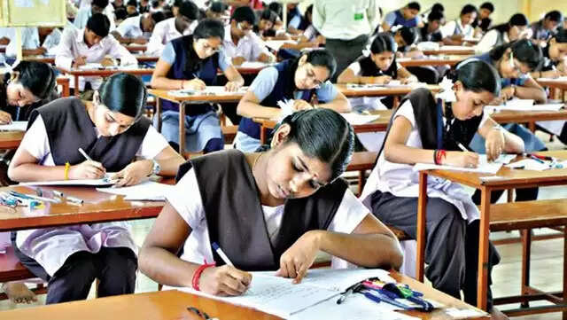 ஆந்திராவில் பொதுத்தேர்வு ஒத்திவைப்பு..!!