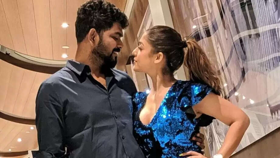 வைரலாகும் நயன்தாரா – விக்னேஷ் சிவனின் திருமண அழைப்பிதழ்!!