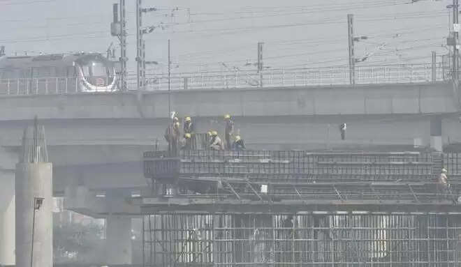 டெல்லியில் கட்டுமான பணிகளுக்கு தடை- அரசு புதிய உத்தரவு ! டெல்லியில் கட்டுமான பணிகளுக்கு தடை- அரசு புதிய உத்தரவு !