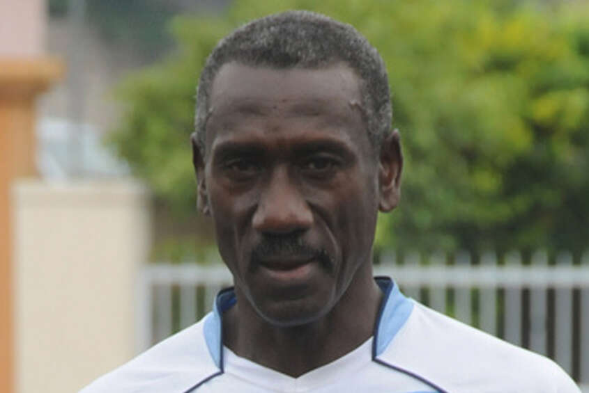 பிரபல கிரிக்கெட் வீரர் விபத்தில் பலி !