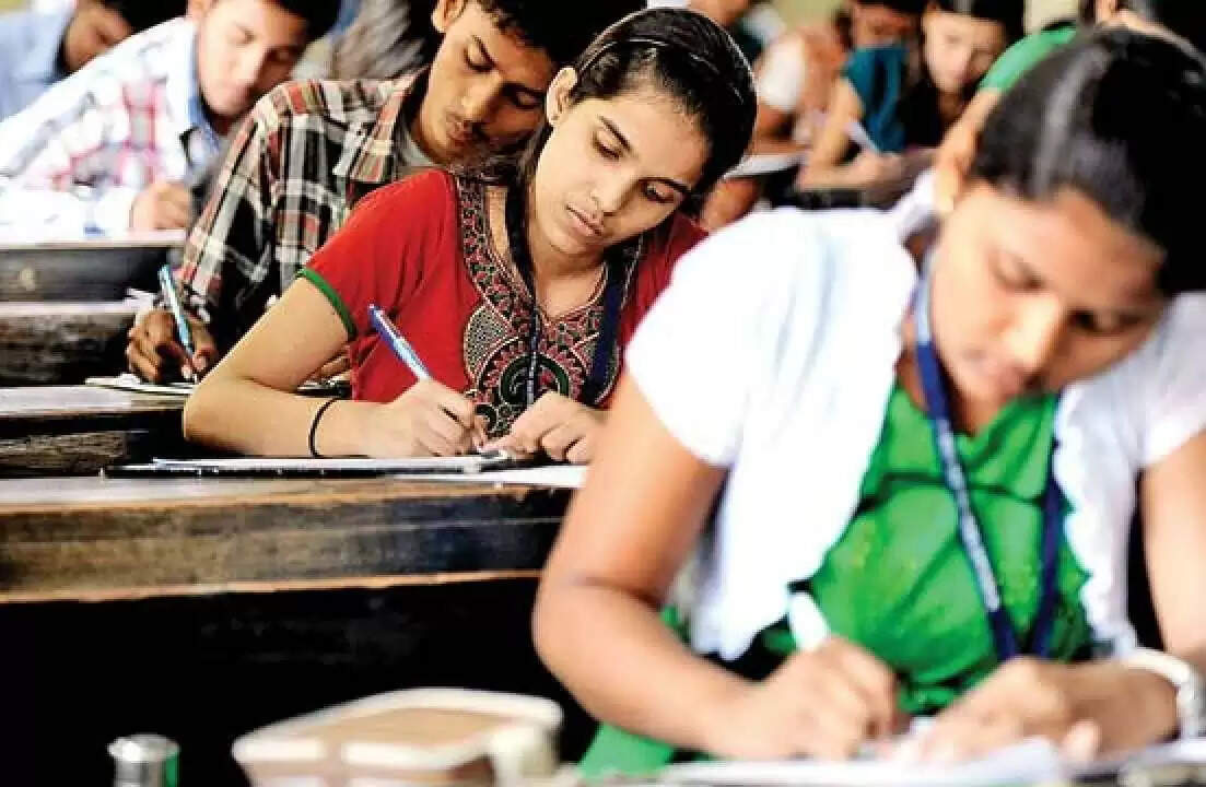 முதுநிலை நீட் நுழைவுத் தேர்வு ஒத்திவைப்பு.. மத்திய சுகாதாரத் துறை அறிவிப்பு..!