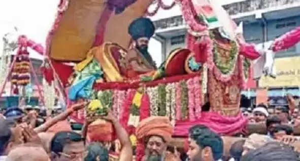தீர்ந்தது பிரச்சனை... தருமபுரம் ஆதீன பட்டினப் பிரவேசத்திற்கு தடை நீக்கம் !!