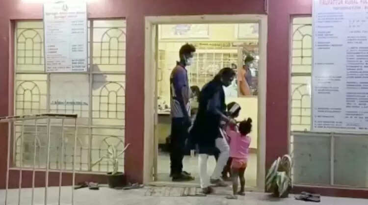 மாமனார் மற்றும் மைத்துனரின் காம லீலை.. கதறும் கணவரை இழந்த இளம்பெண்..!!