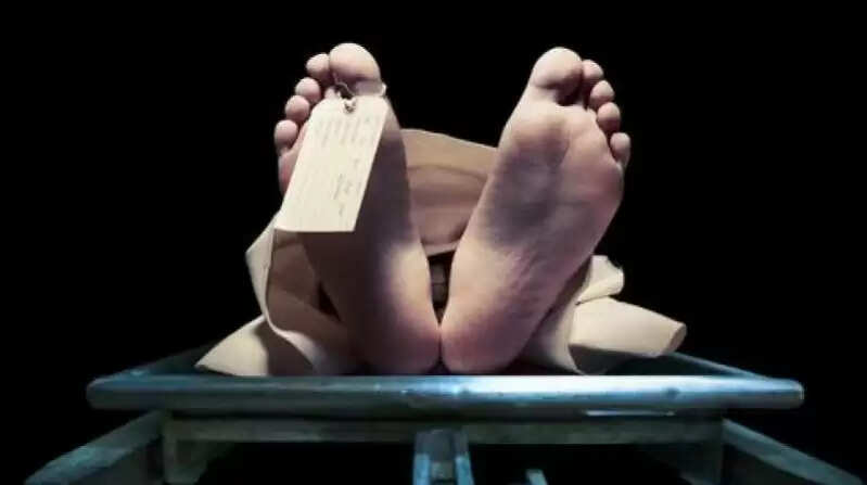 தொடரும் மரணங்கள்..!! தனியார் கல்லூரி மாணவி விடுதியில் தூக்கு மாட்டி தற்கொலை..! தொடரும் மரணங்கள்..!! தனியார் கல்லூரி மாணவி விடுதியில் தூக்கு மாட்டி தற்கொலை..!