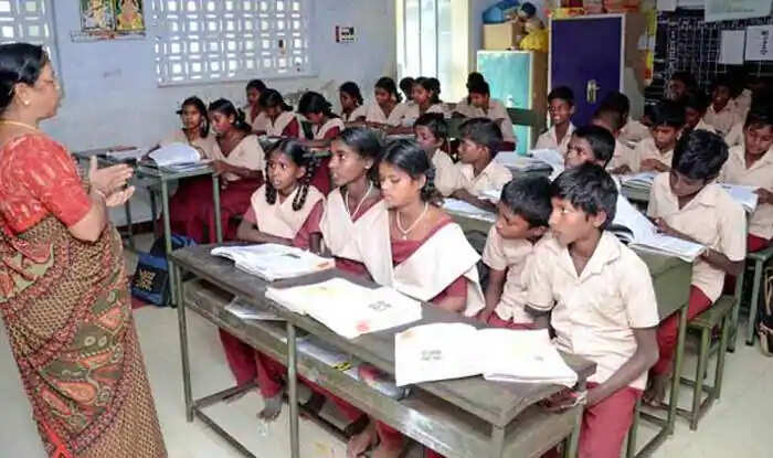 வரும் பிப்.1 முதல் பள்ளி, கல்லூரிகள் திறப்பு - தமிழ்நாடு அரசு அறிவிப்பு