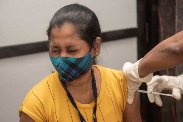 சூப்பர் அறிவிப்பு! கொரோனா பூஸ்டர் டோஸ் இலவசம்!!