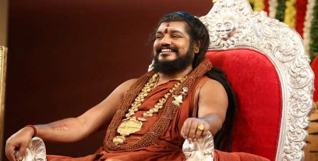 நித்தியானந்தா ஆசிரமத்தில் இருந்து மகளை மீட்கக்கோரி பெற்றோர் கண்ணீர் புகார்!!