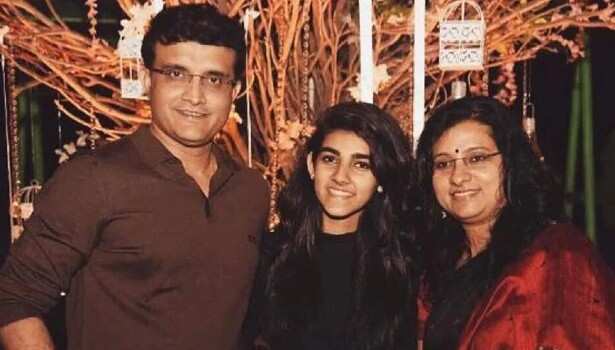 #BREAKING:- கங்குலி குடும்பத்தினருக்கு கொரோனா..!!