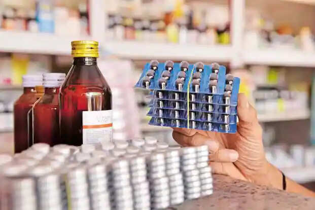 மருந்துகளின் விலையை நாங்கள் உயர்த்தவில்லை - சுகாதாரத்துறை அமைச்சர் விளக்கம்..!!