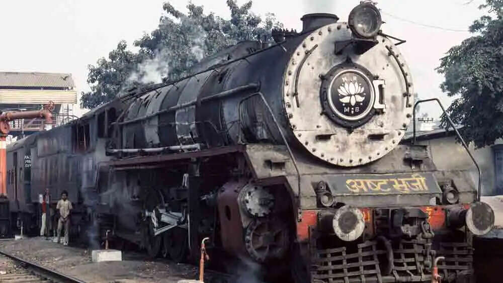 பெரும் அதிர்ச்சி! போலி ஆவணம் தயாரித்து ரயில் என்ஜின் விற்பனை!!