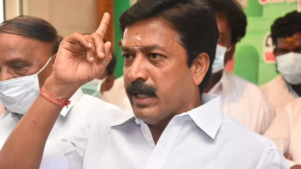 சூடு, சொரணை இருந்தால் நீட் தேர்வை நீக்கியிருக்க வேண்டும்..! - முன்னாள் அமைச்சர்