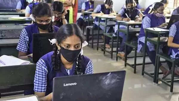 மாணவர்களுக்கு இலவச லேப்டாப் திட்டம் ரத்து?