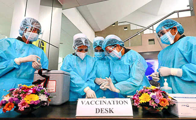 அதிர்ச்சி தகவல் !! கொரோனா தடுப்பூசியை வீண் செய்ததில் தமிழகம் முதலிடம் !!