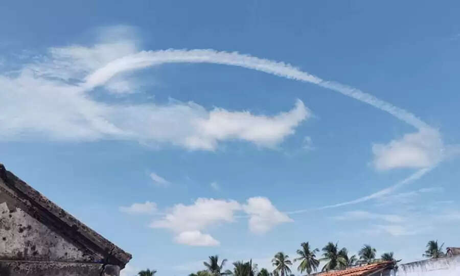 அரியலூர் அருகே விமானம் விழுந்து விபத்து?