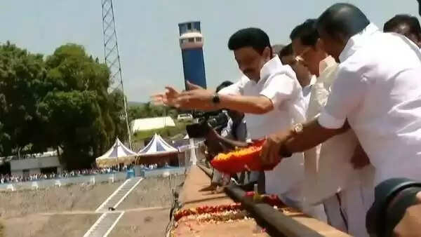 சுதந்திர இந்தியாவில் முதல் முறை.. மே மாதம் மேட்டூர் அணை திறப்பு..!