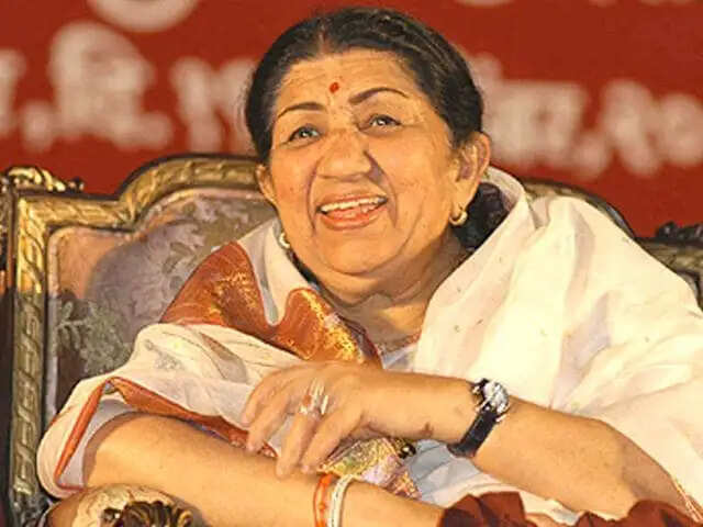 இந்தியாவின் நைட்டிங்கேலுக்கு கொரோனா.. தீவிர சிகிச்சை பிரிவில் அனுமதி..!