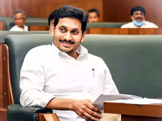 ஆந்திராவில் கலைக்கப்பட்டது அமைச்சரவை!!