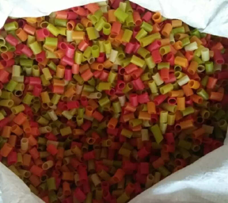 colour appalam 1