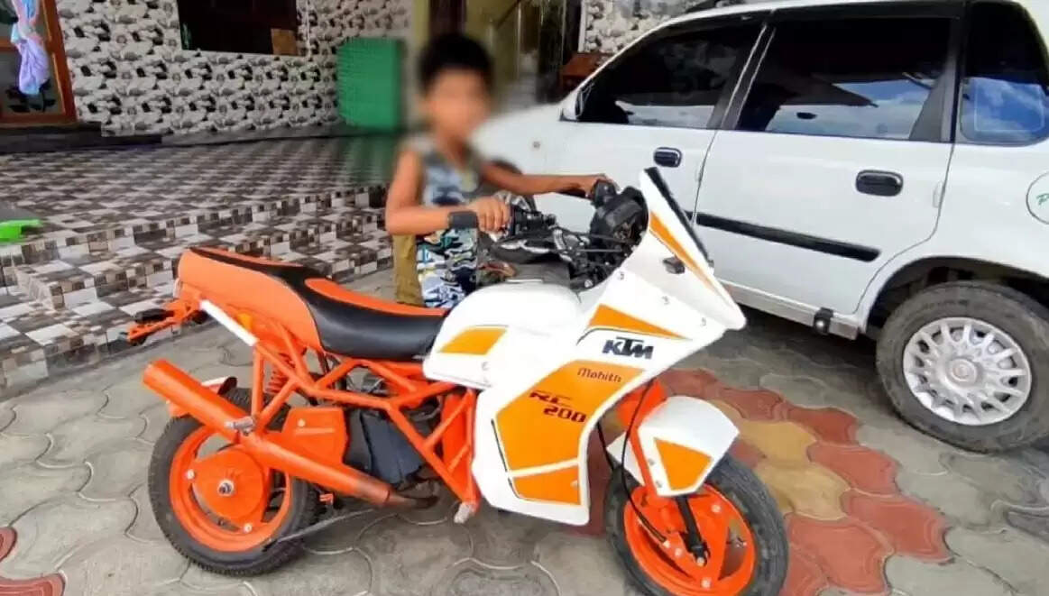 மகனின் ஆசைக்காக பைக் தயாரித்த தந்தை மீது பாய்ந்தது வழக்கு!!
