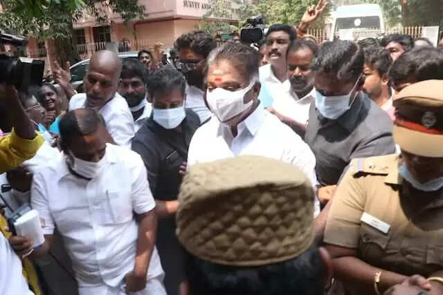 ஆறுமுகசாமி ஆணையத்தில் ஓபிஎஸ் பரபரப்பு வாக்குமூலம்..!! ஆறுமுகசாமி ஆணையத்தில் ஓபிஎஸ் பரபரப்பு வாக்குமூலம்..!!