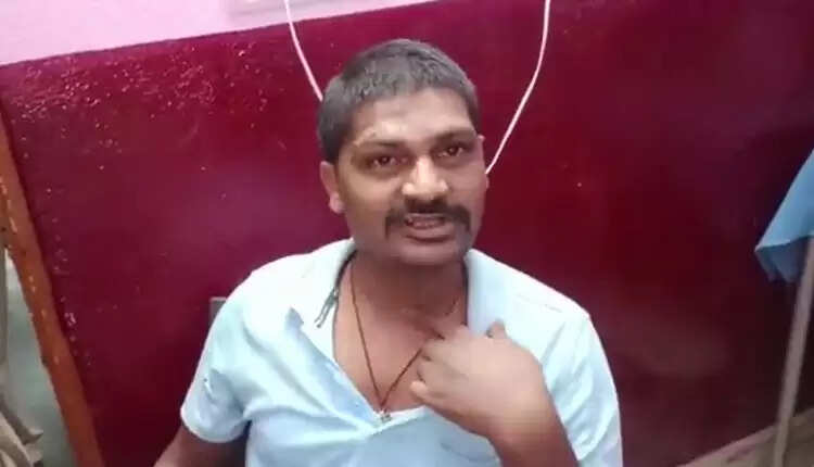 மது அருந்துவதற்காக ஒரு மணி நேரம் ரயிலை நிறுத்திய உதவி ஓட்டுநர்..!