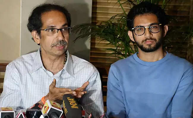 என் மகன் மட்டும் அரசியலில் வளரக் கூடாதா..? கேட்கிறார் முதல்வர்..!