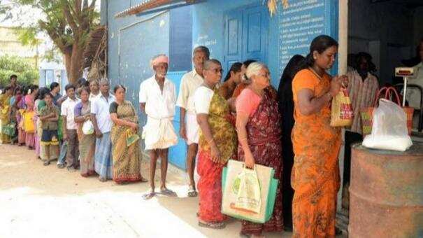 சர்ச்சை! ரேஷன் கடையில் பிரதமர் படத்தை மாட்டிய அண்ணாமலை!!
