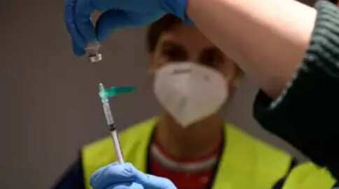 பிரதமர் மோடி நேரில் வந்து கூறினால் தான் ஒப்புக்கொள்வேன்.. கிராமவாசியால் அதிர்ந்த அதிகாரிகள் !!