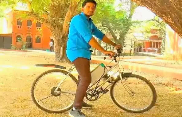 பேட்டரி சைக்கிள் கண்டுப்பிடிப்பு: மதுரை மாணவருக்கு குவியும் பாராட்டு !!