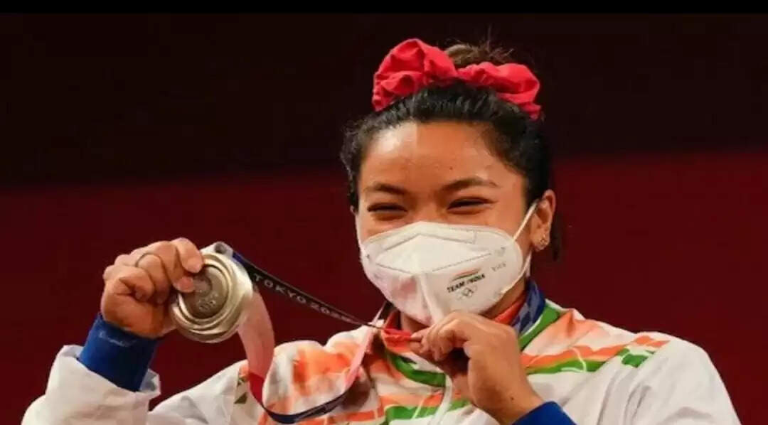 வெள்ளி வென்ற மீரா பாய் சானுவுக்கு தங்கம் கிடைக்க வாய்ப்பு..!