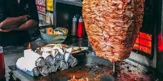 ‘ஷவர்மா’ விற்கக் கூடாது.. நகராட்சி தலைவர் அதிரடி உத்தரவு..!