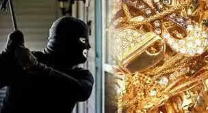 #BREAKING :- கடையை திறந்தபோது காத்திருந்த அதிர்ச்சி.. சுவரில் துளை போட்டு 30 கிலோ நகைகள் கொள்ளை..!