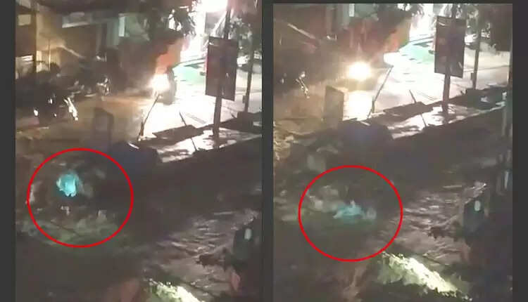 ஊழியர்களின் அலட்சியத்தால் மூடாமல் இருந்த பாதாள சாக்கடை, பள்ளத்தில் விழுந்து மாயமான நபர்..!