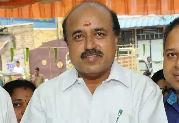 மதுரை முன்னாள் எம்பி கொரோனாவால் மரணம்..!