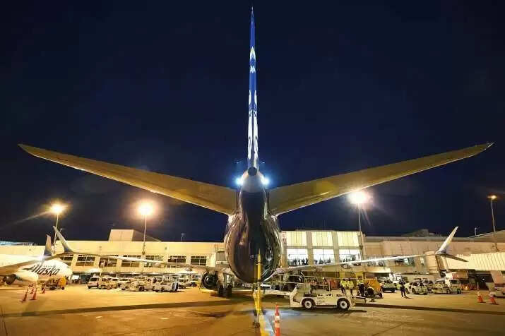 இந்தியா உட்பட 14 நாடுகளுக்குத் செல்ல தடை..!!