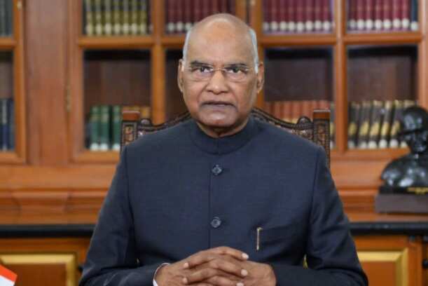 விவசாயிகளின் ஓராண்டு போராட்டத்துக்கு கிடைத்த வெற்றி.. குடியரசுத் தலைவர் ஒப்புதல் அளித்தார் !