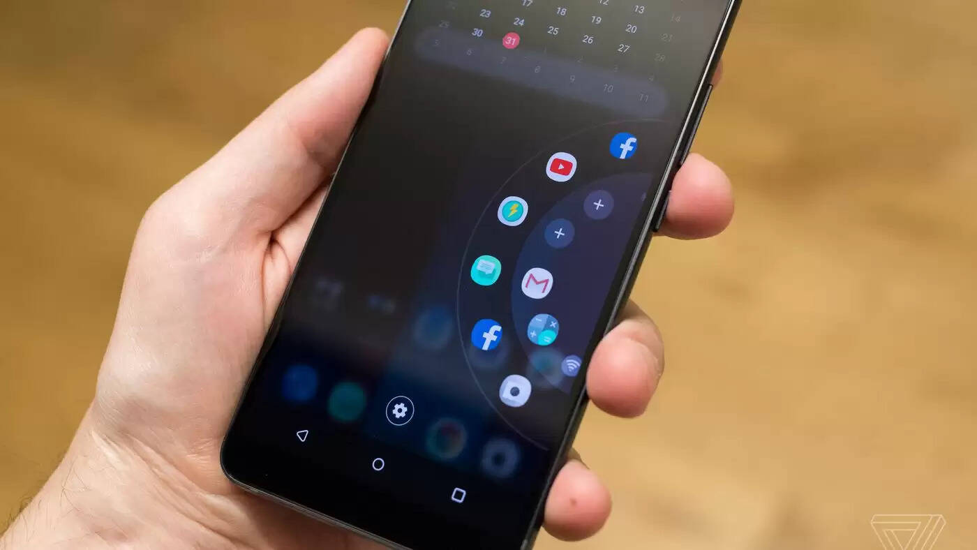 என்கிட்ட ஸ்மார்ட்போன் கிடையாது அண்ணா…. அதனால நான் இப்படி..!!