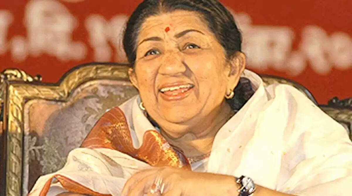 அதிர்ச்சி.. லதா மங்கேஷ்கர் உடல்நிலை கவலைக்கிடம்: மருத்துவமனை அறிவிப்பு..! அதிர்ச்சி.. லதா மங்கேஷ்கர் உடல்நிலை கவலைக்கிடம்: மருத்துவமனை அறிவிப்பு..!