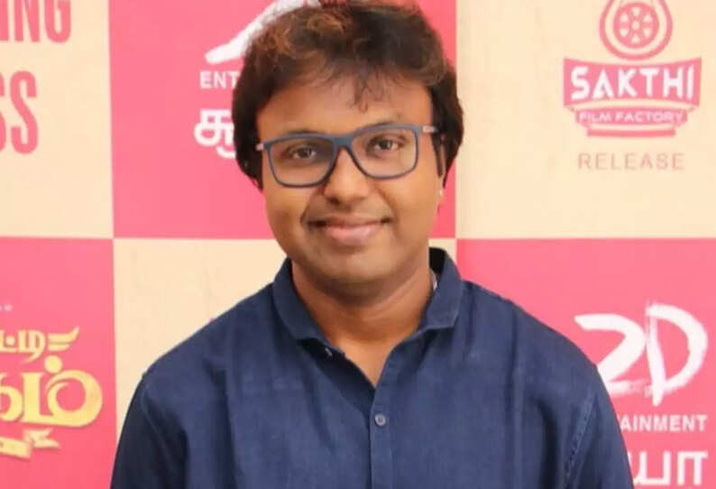 விதவையை விரும்பும் பிரபல இசையமைப்பாளர்..!