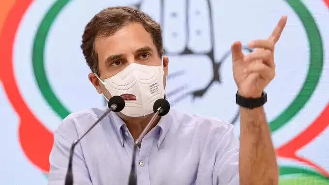 தடுப்பூசி விநியோகத்தை விரைவுப்படுத்தாமல் சொத்துகளை விற்பதில் ஒன்றிய அரசு தீவிரம் காட்டுகிறது..!!