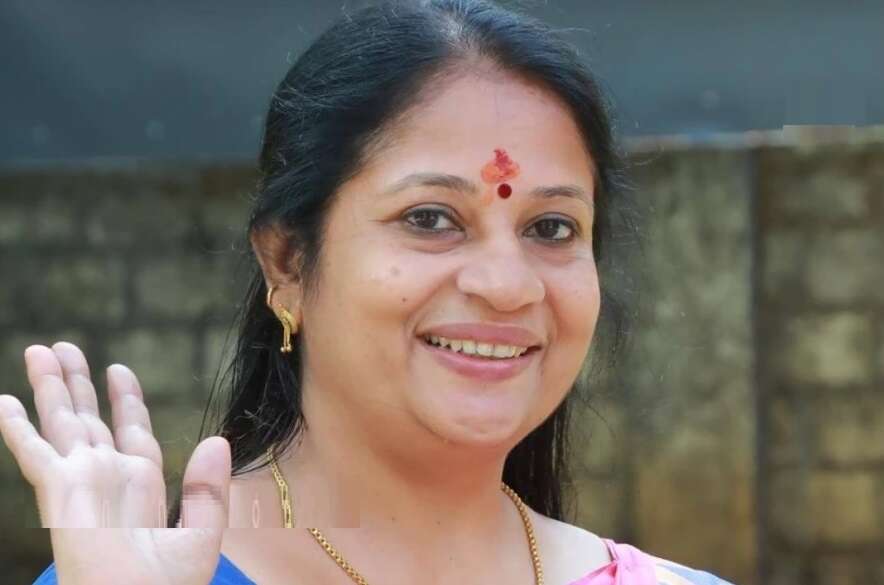 அதிர்ச்சி... தேர்தல் முடிவு வெளியாகும் முன்பே பாஜகவில் 3 விக்கெட்டுகள் காலி !!