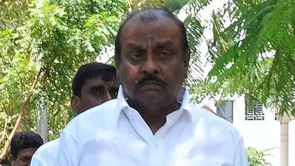 திமுக ஆட்சிக்கு வந்தவுடன் சட்டம் ஒழுங்கு கெட்டுவிடும்..!