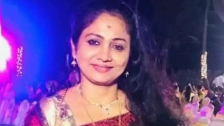 அரசுக்கு எதிராக கலகம்.. பாஜக பெண் நிர்வாகி மீது 2 பிரிவுகளின் கீழ் வழக்குப் பதிவு..!