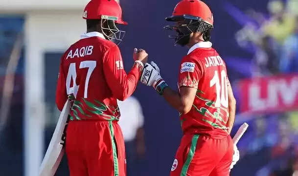 உலகக்கோப்பை டி 20: முதல் போட்டியிலே அசத்திய ஓமன் !! 10 விக்கெட் வித்தியாசத்தில் அபார வெற்றி !!