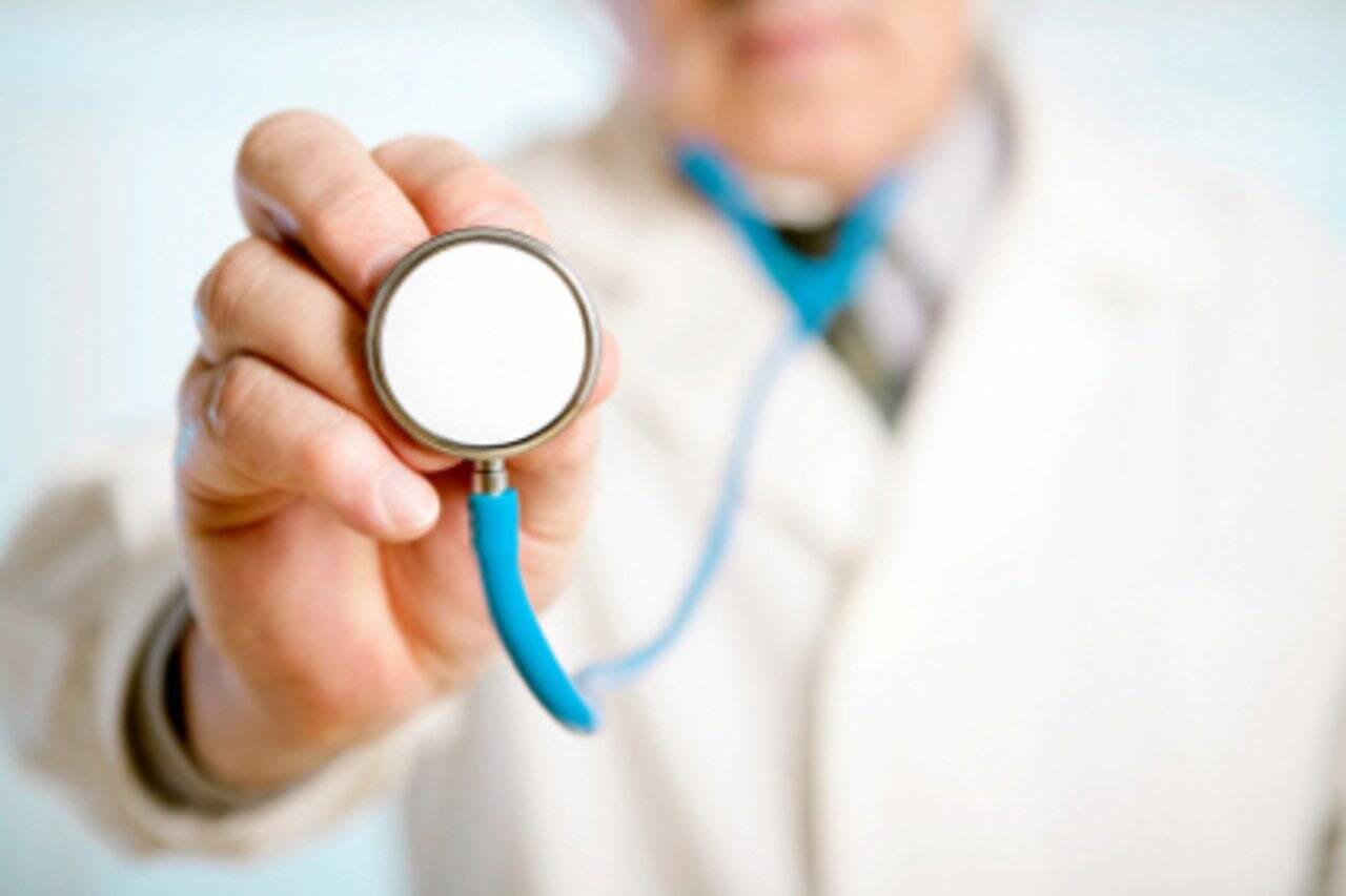 சிகிச்சைக்கு வந்த மாணவனை மிரட்டி ஓரின சேர்க்கை.. டாக்டர் கொடூரச் செயல் !!