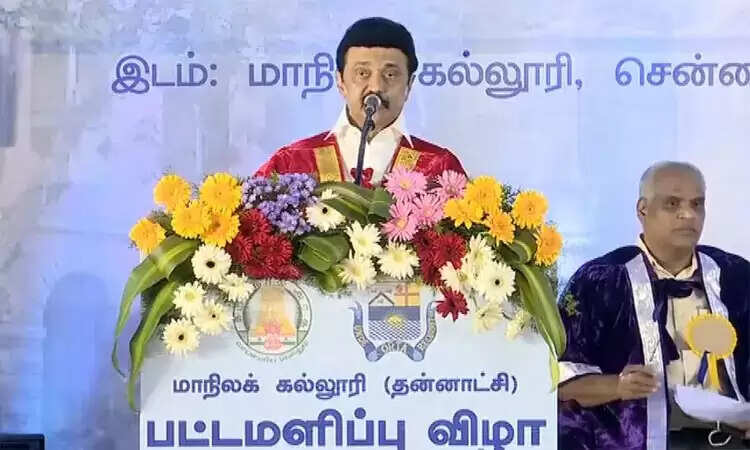 போலீஸ் பாதுகாப்போடு வந்து பரீட்சை எழுதினேன்.. மாநிலக் கல்லூரியில் மனம் திறந்த முதல்வர்..!