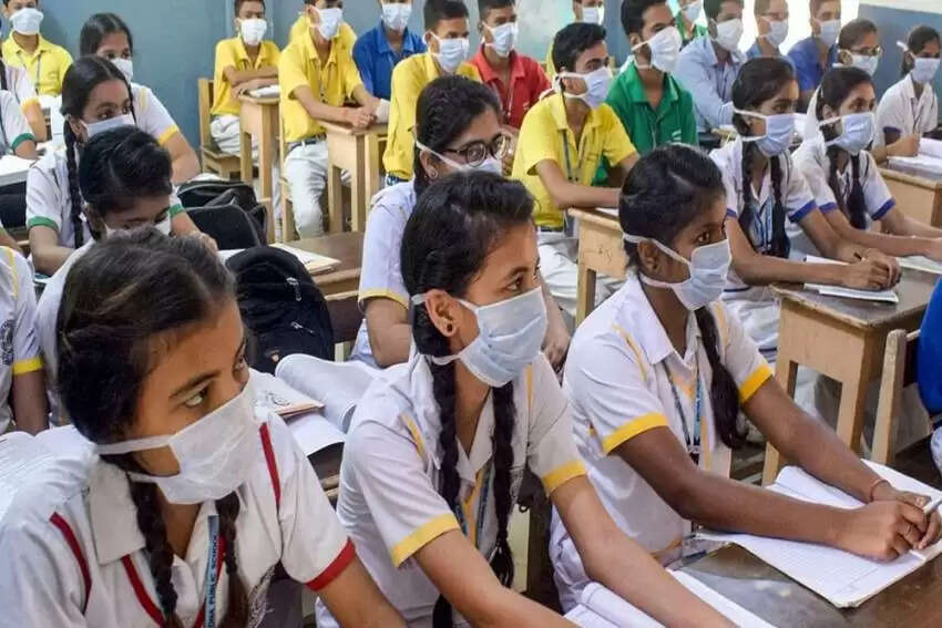 அரசுப் பள்ளிக்கு செல்வது மாநிலத்தின் வறுமையை காட்டுகிறது.. முதல்வர் அதிரடி பேச்சு..!