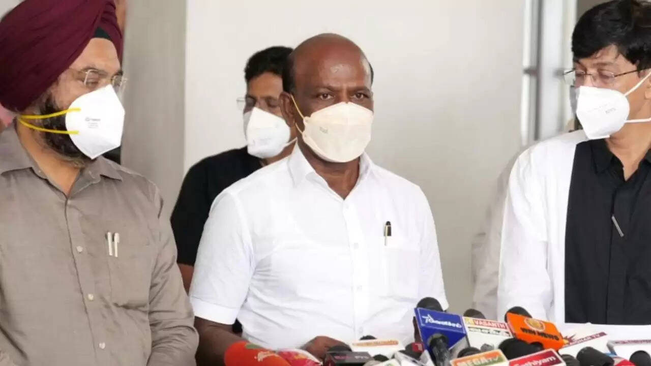 இன்று தடுப்பூசி போடும் பணியை முதல்வர் தொடக்கி வைக்கிறார்..!!